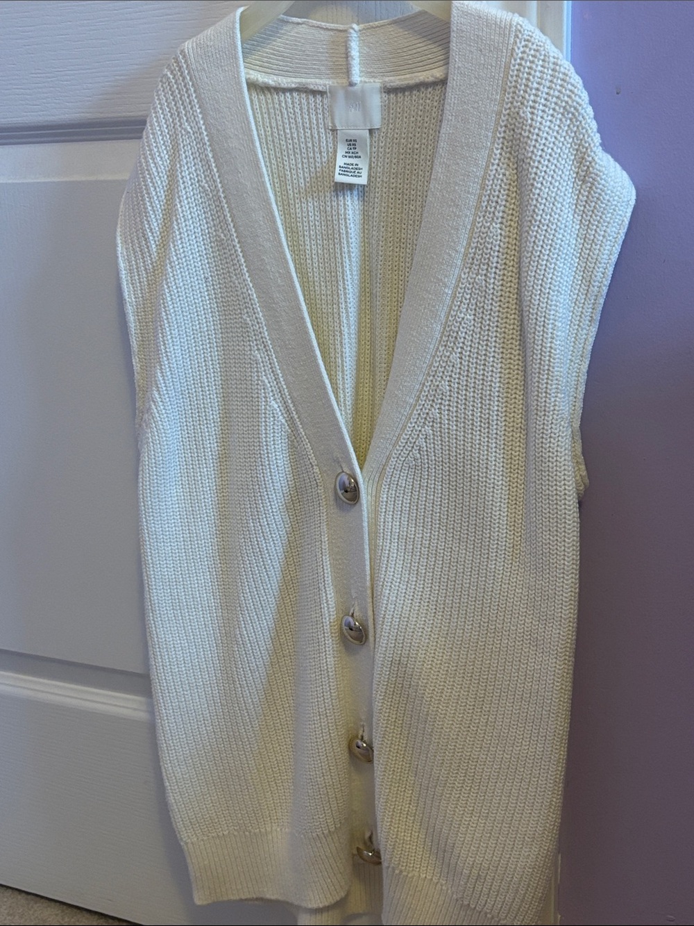 H&M Cream Button-Front Knit Oversized Sweater Vest - Women’s Size XS